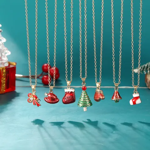 Christmas Tree Pendant Necklace Alloy Rhinestone Electroplated Geometric Clasp Chain Festive Holiday Enamel Choker Jewelry Gift For Unisex