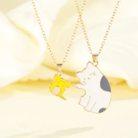 Cute Cartoon Cat and Mouse Splicing Necklace Set Gold Plated Alloy Enamel Pendant Matching Couple Jewelry for Best Friends