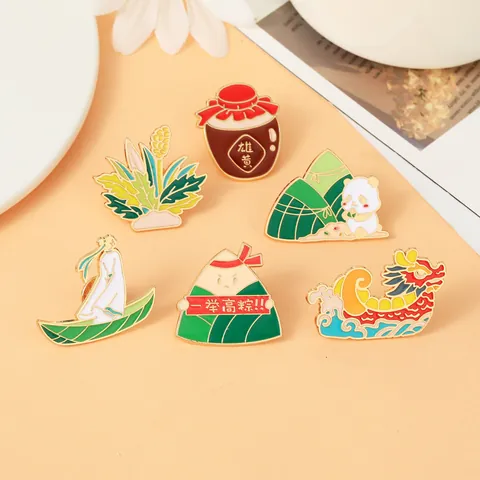 Pin de Esmalte para el Festival del Bote Dragón Broche Aleación Dibujos Animados Panda Zongzi Cultura Tradicional Insignia Regalo Joyería