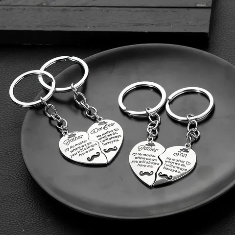 Alloy Heart Puzzle Keychain Set For Father Daughter Son Engraved Metal Keyring Family Birthday Father's Day Gift