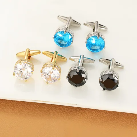 Luxurious Round Copper Zirconia Cufflinks For Men Gold Silver Plated Business Wedding Shirt Cuff Studs With Rhinestones