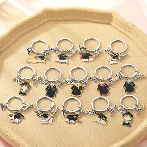 2026 Graduation Season Keychain Zinc Alloy Enamel Bachelor Cap Book Diploma Charm Graduate Souvenir Key Ring For Students Gifts