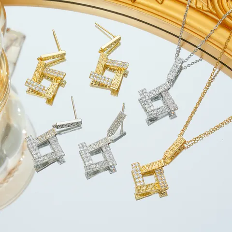 Zircon Geometric Titanium Steel Jewelry Set For Women Gold Silver Plated Hammered Square Pendant Necklace Stud Earrings
