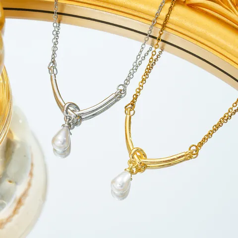 Collana con Pendente a Nodo di Corda e Perla Artificial in Acciaio al Titanio Minimalista per Donna Elegante Gioielli Oro Argento
