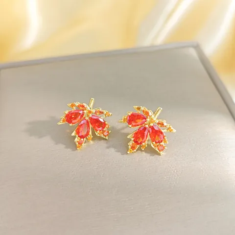 Maple Leaf Jewelry Set With 925 Sterling Silver Earring Post Copper Plated 18K Gold Red Zircon Necklace And Stud Earrings