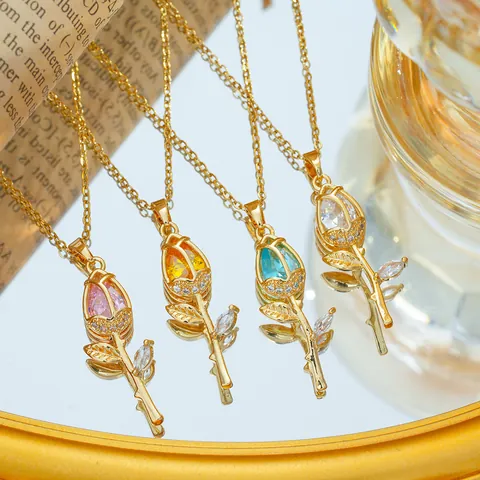 Light Luxury Titanium Steel Zirconia Tulip Rose Flower Pendant Necklace Gold Plated O-Chain Floral Jewelry For Women Daily Gift