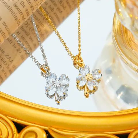 Mode Titanstahl Vierblättriges Kleeblatt Anhänger Halskette Mit Herz Zirkon Elegante Gold Silber Vergoldete Kette Damen Geschenk
