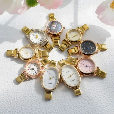 Orologio al Quarzo da Donna alla Moda Lussuoso Cinturino in Metallo Dorato con Strass Elegante Orologio da Polso Casual per Banchetti Gioielli Quotidiani