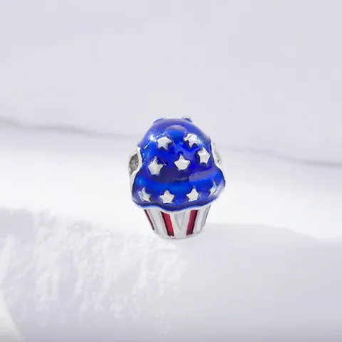 Alloy Enamel Cupcake Charm Pendant Patriotic Stars And Stripes US Flag Beads For DIY Jewelry Making Bracelet Women Accessory