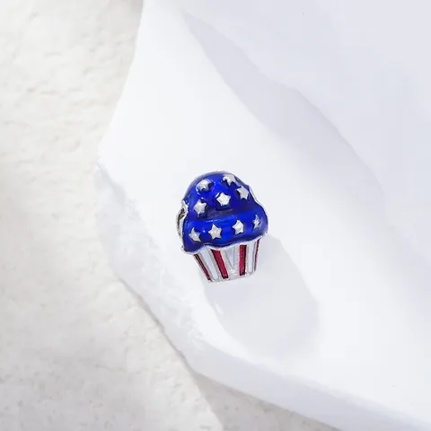 Alloy Enamel Cupcake Charm Pendant Patriotic Stars And Stripes US Flag Beads For DIY Jewelry Making Bracelet Women Accessory