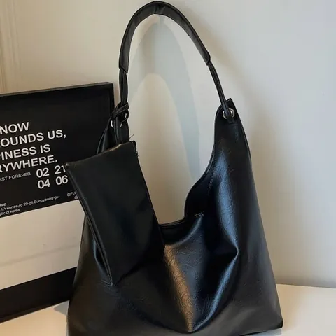 Women Large Capacity Hobo Bag Urban Minimalist PU Leather Shoulder Tote Bag With Hanging Pouch Retro Daily Commute Bag