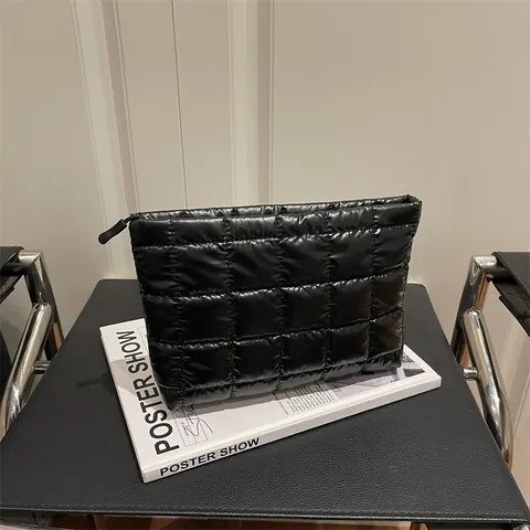 Fashion Women Quilted Metallic Clutch Handbag Puffy Plaid Cosmetic Storage Bag Large Capacity Shiny Polyester Travel Pouch