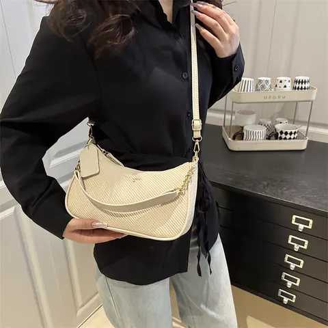 Borsa Sottobraccio da Donna in Stile Francese con Trama Intrecciata Borsa Hobo a Spalla in Pelle Sintetica con Catena Oro