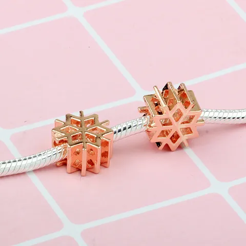 Abalorios Huecos de Aleación de Copo de Nieve Oro Rosa Cuentas Sueltas de Agujero Grande Accesorios DIY para Pulsera Estilo Pandora Joyería de Mujer Regalo de Navidad