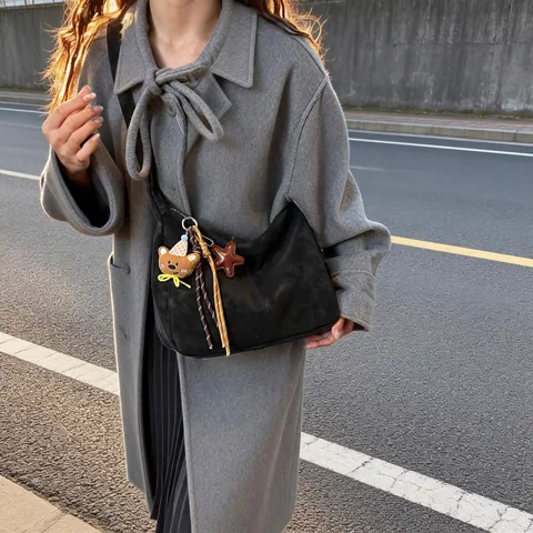 Women Matte Large Capacity Tote Bag Retro Hobo Shoulder Messenger Bag For Commuting School With Cute Bear Pendant