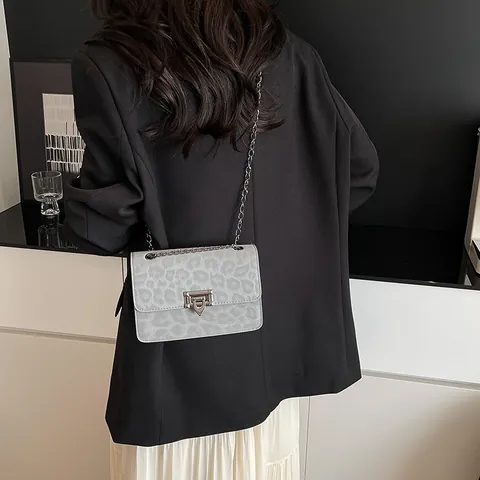 Dames Luipaardprint Ketting Crossbody Tas Vintage Suède-look Kleine Vierkante Schoudertas Voor Dagelijks Reizen Mode Handtas