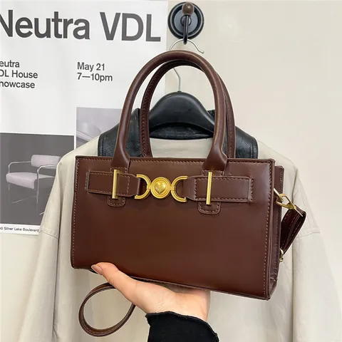 Bolso de Hombro de Cuero PU para Mujer con Cerradura de Corazón Bolso de Mano Minimalista para Viaje Diario Color Sólido