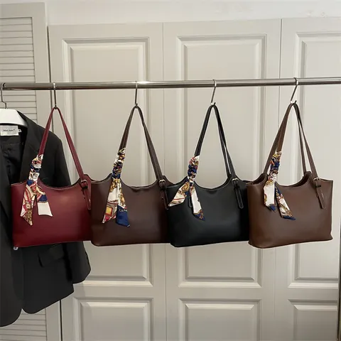 Minimalistische PU-Leder Tote Bag für Damen mit dekorativem Satinschal Kontrastnähten Große Kapazität Umhängetasche Alltagstasche