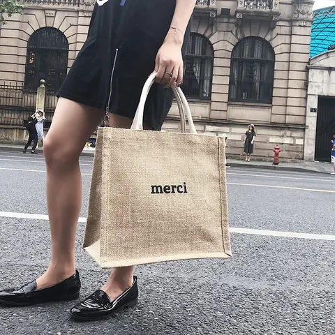 Large Capacity Jute Burlap Tote Bag For Women Minimalist Merci Print Handbag Korean Fashion Shopping Bag Khaki Burlap Purse
