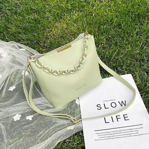 Women Fashion PU Leather Bucket Crossbody Bag With Resin Chain Handle Metal Trim Small Square Shoulder Bag Daily Handbag