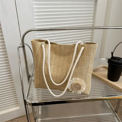 Women Summer Straw Woven Tote Bag With 3D Daisy Flower Cotton Rope Handle Casual Beach Vacation Shoulder Handbag