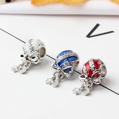 Breloques Montgolfière Étoile Lune Ajourées Strass Émail Alliage Perles pour Création de Bijoux DIY Bracelet Cadeau de Noël Femme