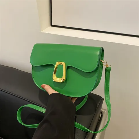 Bolso de Montura de Cuero PU para Mujer Cruzado Minimalista Urbano Color Sólido Bolso de Hombro Con Hebilla de Metal Dorado Correa Ajustable