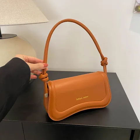 Sac Sous le Bras de Style Français Minimaliste en Cuir PU Pour Femmes Bandoulière Nouée Rabat Magnétique Couleur Unie Sac Quotidien