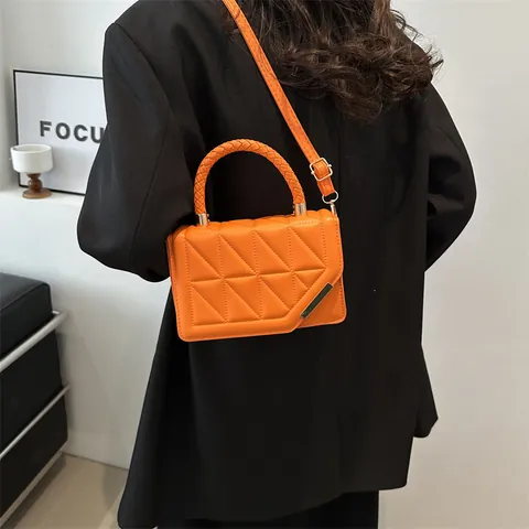 Damen Gesteppte Dreiecksmuster Kleine Quadratische Tasche Mit Geflochtenem Griff Mode PU Leder Umhängetasche Handtasche