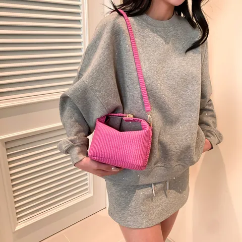 Damen Mode Gewebte Textur PU Leder Handtasche Minimalistische Kleine Quadratische Schultertasche Umhängetasche Goldene Schnalle Alltag