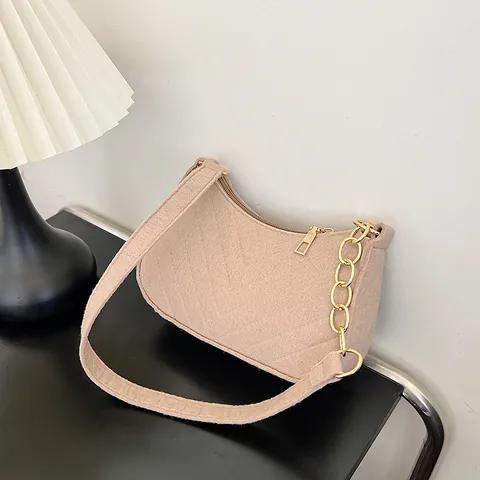 Bolso Bajo el Brazo de Fieltro para Mujer Con Cadena Dorada Bolso de Hombro Acolchado Hobo Bolso de Mano Pequeño Color Sólido