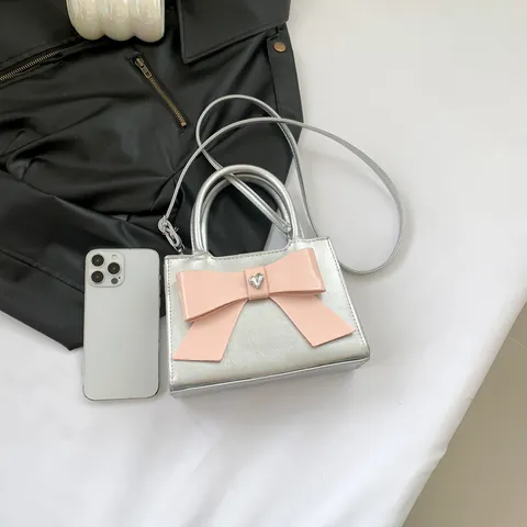 Women's Patent Leather Bow Handbag Sweet Heart Rhinestone Small Square Bag Fashion Shiny PU Crossbody Bag Shoulder Bag