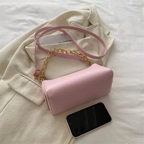 Bolso de Axila de Cuero PU para Mujer Minimalista Color Sólido Bolso de Hombro Cruzado Con Decoración de Cadena Dorada