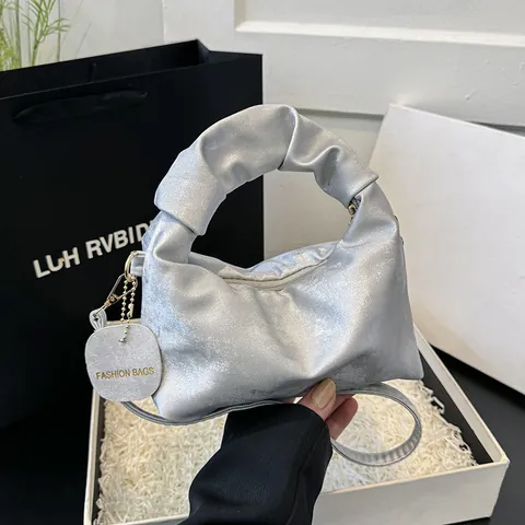 Damen Geraffte Cloud Handtasche PU Leder Geknoteter Griff Umhängetasche Modische Plissierte Dumpling Schultertasche Für Alltag Party