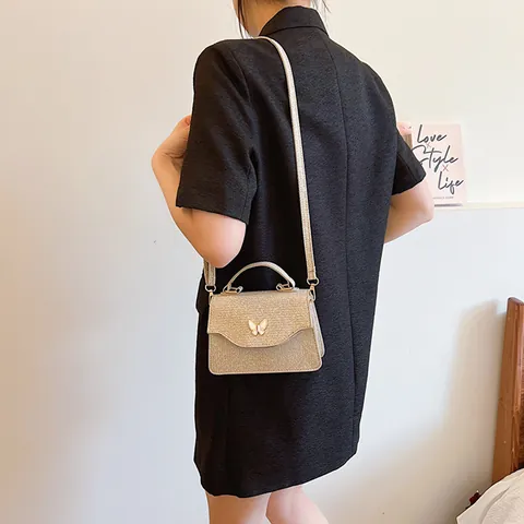 Petit Sac Carré à Paillettes avec Décoration Papillon pour Femmes Sac à Main Mode avec Bandoulière Amovible Élégant