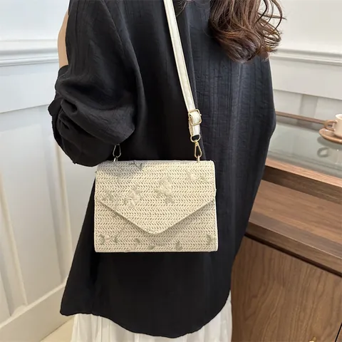 Women Floral Embroidery Straw Woven Crossbody Bag Small Square Summer Beach Shoulder Bag With Adjustable Strap