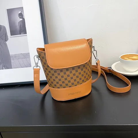 Bolso Cubo Vintage con Estampado de Monograma para Mujer Moda de Cuero PU Color de Contraste Bolso Bandolera Casual