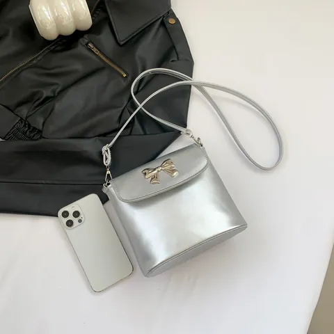Borsa a Tracolla da Donna in Pelle PU con Fiocco Stile Dolce Mini Borsa a Spalla Quadrata per Uso Quotidiano Casual Streetwear Bucket Bag