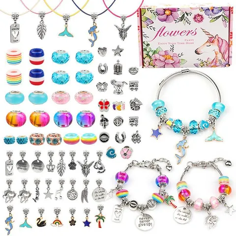 Kit de Fabrication de Bracelets Bijoux DIY Perles en Verre Multicolores Breloques en Alliage de Licorne Arc-en-Ciel Pour Filles Enfants Cadeau Créatif