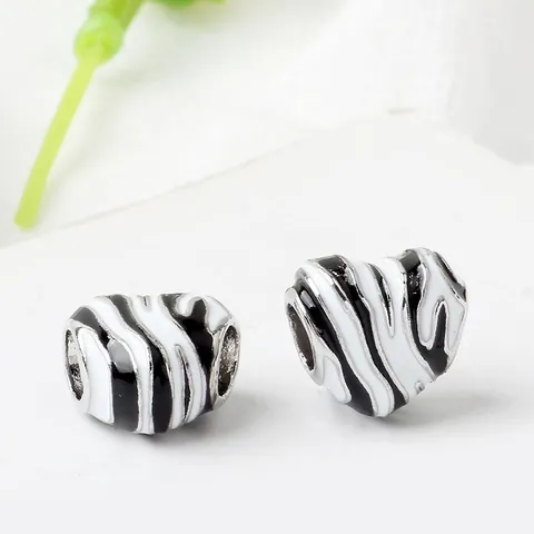 Χάντρα Charm Καρδιά με Zebra Print για DIY Κατασκευή Κοσμημάτων Κράμα Σμάλτο Animal Print Καρδιά Χάντρα με Μεγάλη Τρύπα