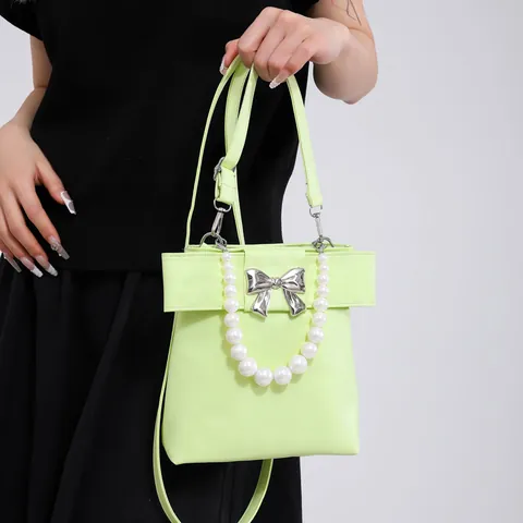 Bolso de Hombro con Lazo y Asa de Perlas Artificiales para Mujer de Cuero PU con Hebilla de Lazo de Metal Elegante Bolso Cuadrado Pequeño