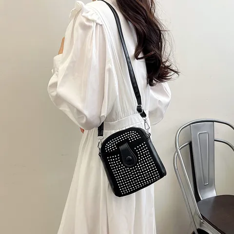 Women Mini Rhinestone Square Bag PU Leather Chain Crossbody Mobile Phone Bag Rivet Decor Single Shoulder Bag Daily Party