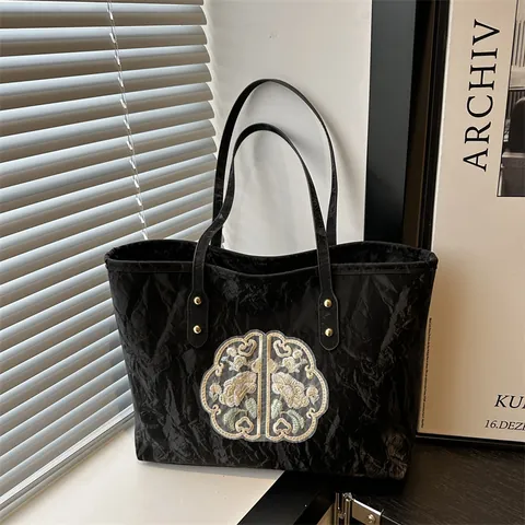 Damen Chinesischer Stil Bestickte Tote Bag Faltenstruktur Kunstleder Floral Umhängetasche Große Kapazität Handtasche Täglich Pendeln