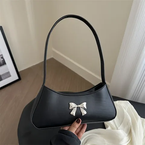 Bolso de Axila de Cuero PU de Estilo Francés para Mujer Con Lazo de Metal Bolso de Hombro Elegante de Color Sólido para Viaje Diario Fiesta