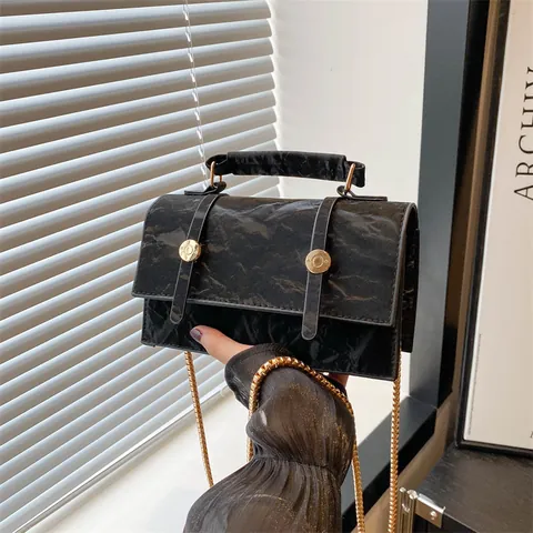 Women Fashion PU Leather Small Square Bag With Gold Chain Shoulder Strap Wrinkled Texture Handbag For Daily Commuting