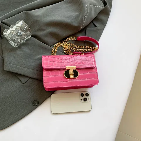 Women Crocodile Pattern PU Leather Small Square Shoulder Bag With Gold Chain Strap Retro Metal Lock Crossbody Bag For Daily Use