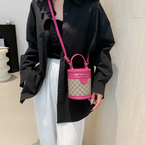 Damen Vintage Monogramm Zylinder Eimer Tasche Mini PU Leder Handtasche Schulter Umhängetasche Mit Verstellbarem Riemen