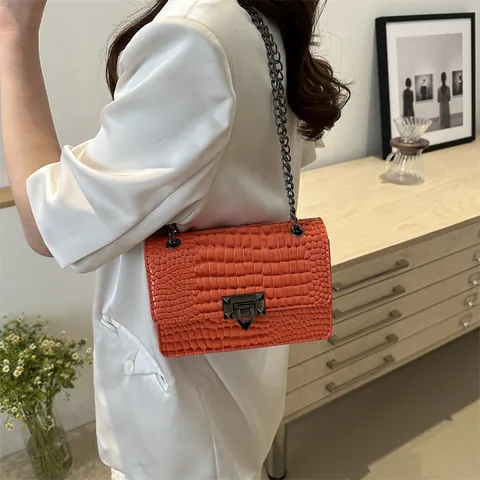 Dames Krokodillenpatroon PU Leer Ketting Crossbody Tas Franse Stijl Kleine Vierkante Schoudertas Met Metalen Slot Woon-werkverkeer