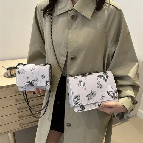 Vintage Butterfly Print Women's Chain Crossbody Bag PU Leather Small Square Shoulder Bag Daily Fashion Chic Bag For Women