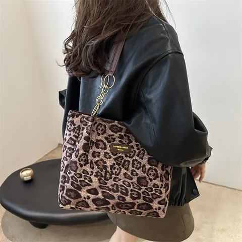 Bolso De Mano Con Estampado De Leopardo Para Mujer Gran Capacidad Tacto Gamuza Bolso De Hombro Con Cadena De Cuero Sintético